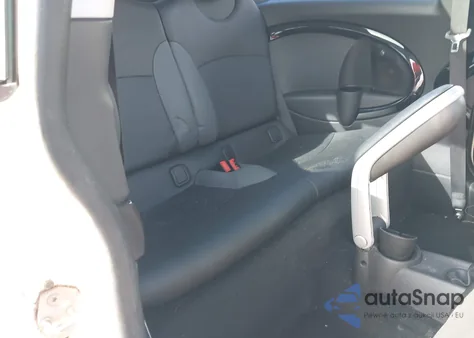 2010 Mini Cooper S Clubman z USA, uszkodzony, nr VIN WMWMM3C57ATP94569